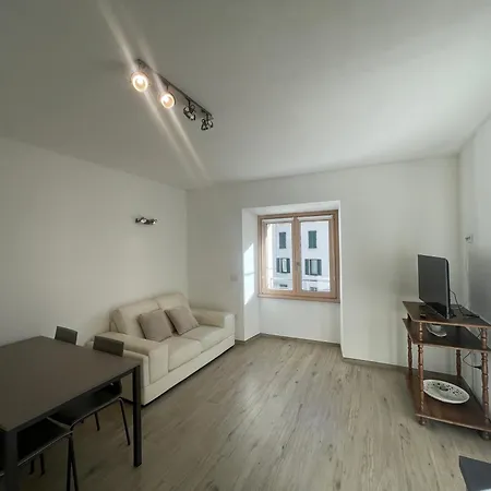 Apartment Al Campanile-valtellina -15 Min Bernina Express *