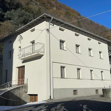Al Campanile-valtellina -15 Min Bernina Express Apartment *